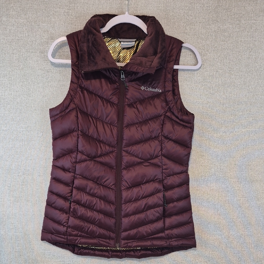 Columbia Women's Dark Brown Puffer Vest